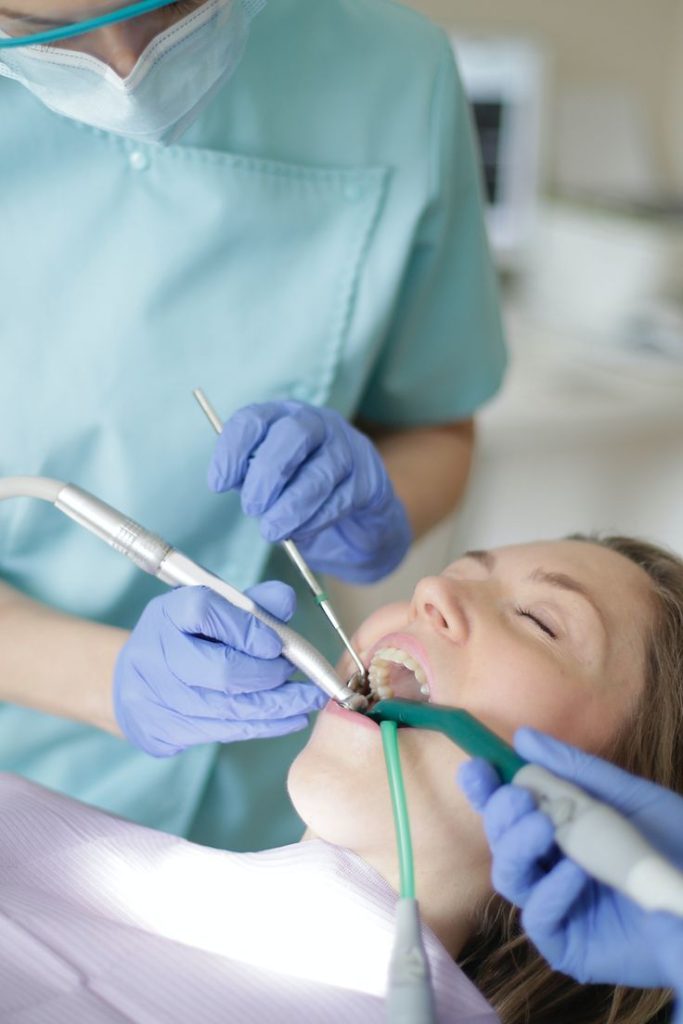Endodontist