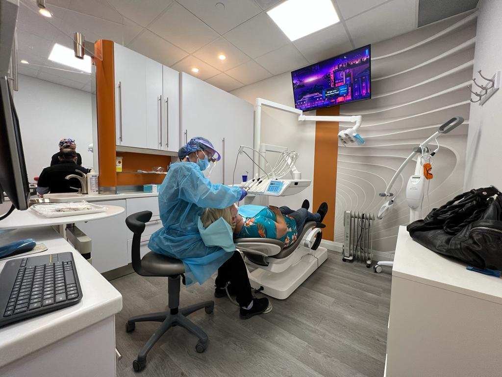 Dental services at Leslie North Dental clinic.